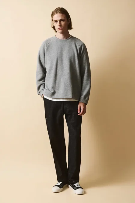 Ρεγκλάν φούτερ σε oversize γραμμή