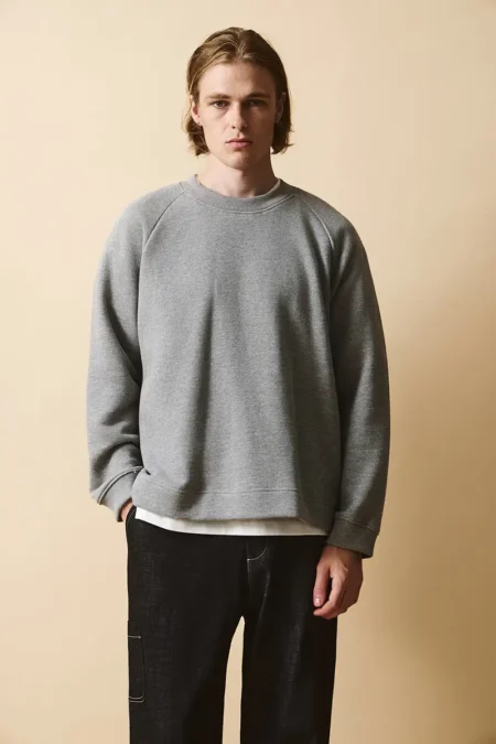 Ρεγκλάν φούτερ σε oversize γραμμή